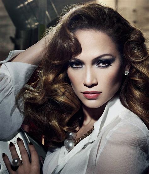 jennifer lopez retro looks.